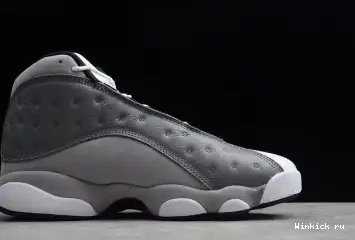 ATMOSPHERE AIR GREY 13 JORDAN 0622